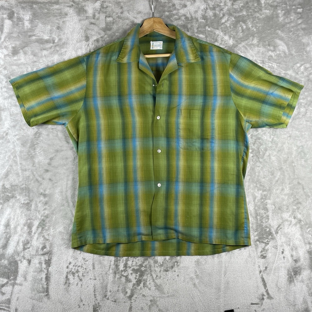 True Vintage Penneys Towncraft Shadow Plaid Loop Collar Camp Shirt Men Large 60s